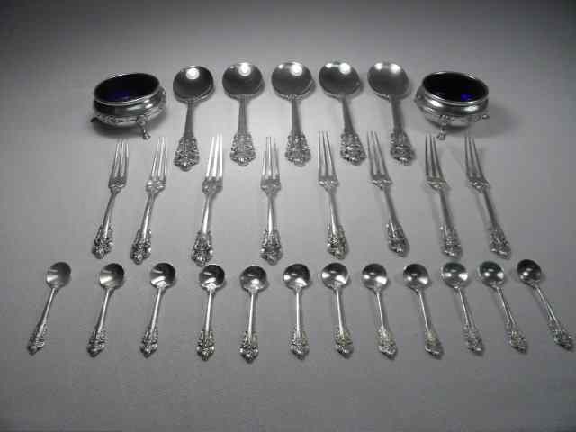 Appraisal: Lot of assorted Wallace ''Grand Baroque'' sterling silver Includes ''