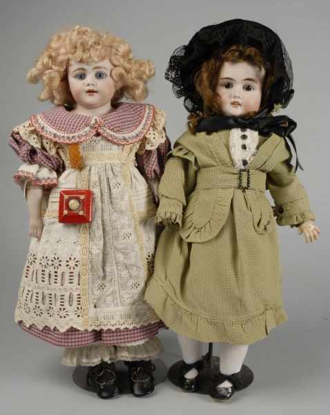 Appraisal: Lot of German Bisque Child Dolls Description Bisque socket head