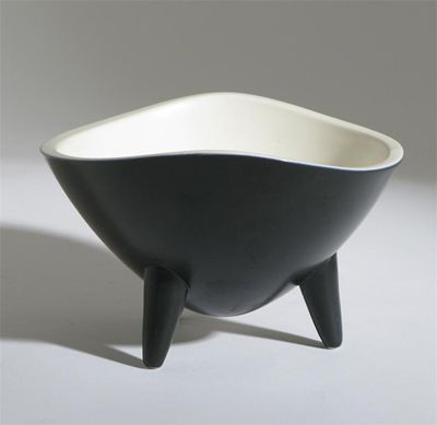 Appraisal: A Wedgwood earthenware tripod bowl designed by Norman Wilson the