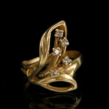 Appraisal: A Floral Design Diamond Ring Tested as k yellow gold