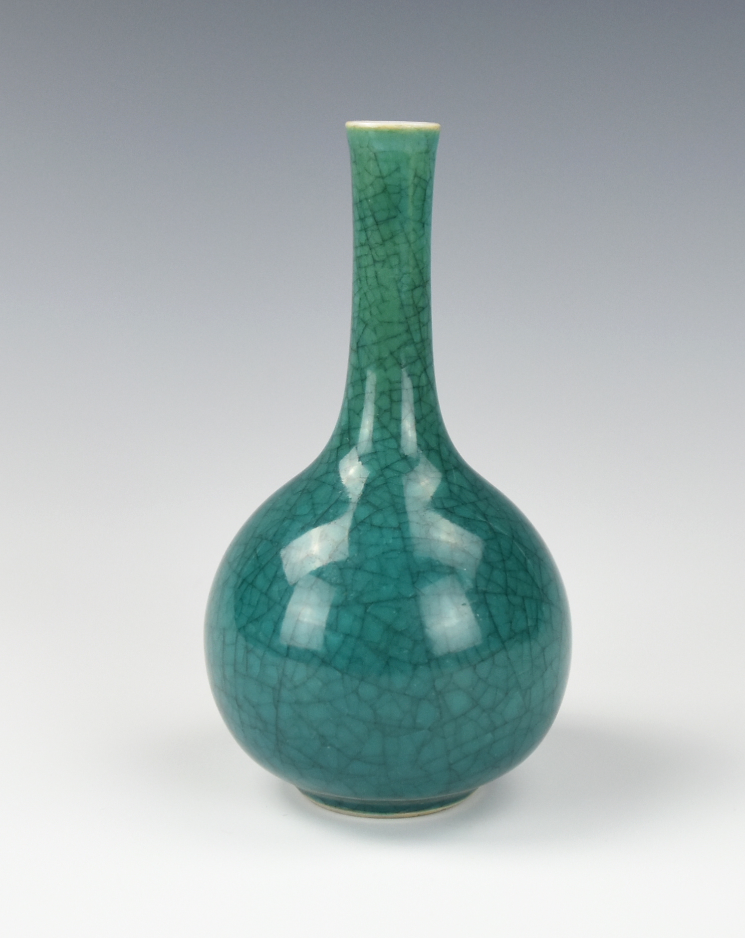 Appraisal: CHINESE EMERALD GE-GLAZED VASE TH C A Chinese th C