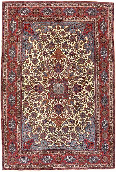 Appraisal: An Isphahan carpet Central Persia first quarter th century size