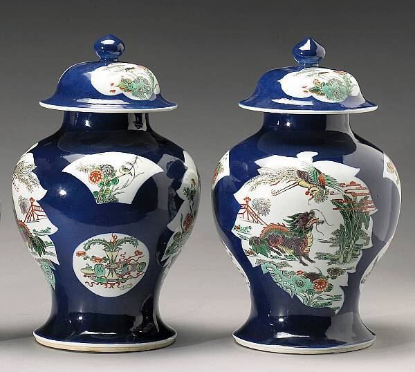 Appraisal: A pair of underglaze blue and famille verte enameled porcelain