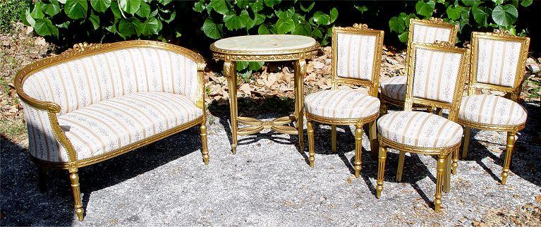 Appraisal: LOUIS XVI STYLE PIECE PARLOR SUITE Includes SETTEE '' h