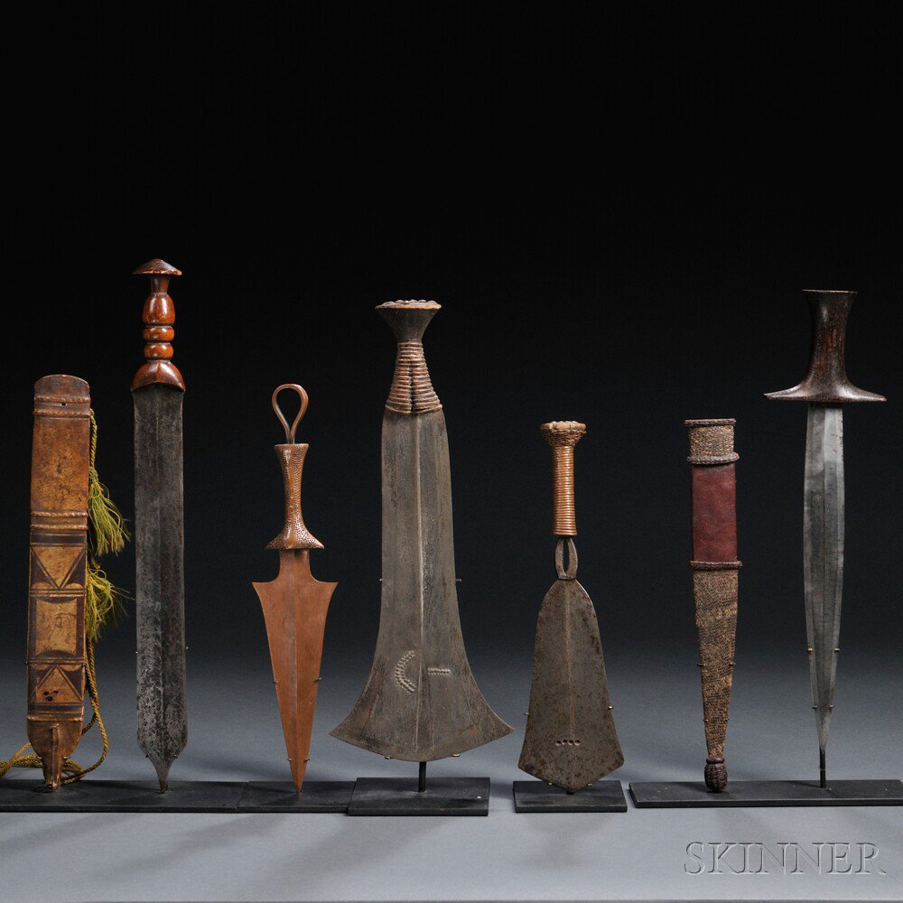 Appraisal: Five African Weapons a Konda knife a Yakoma knife two