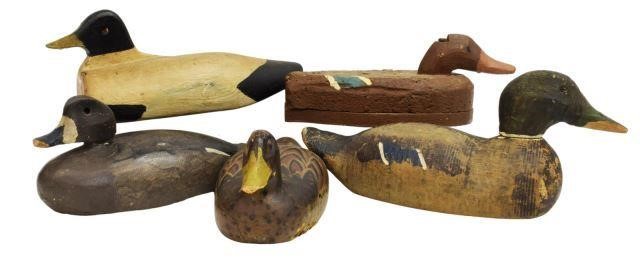 Appraisal: lot of Vintage hand-carved duck decoys including with blue and