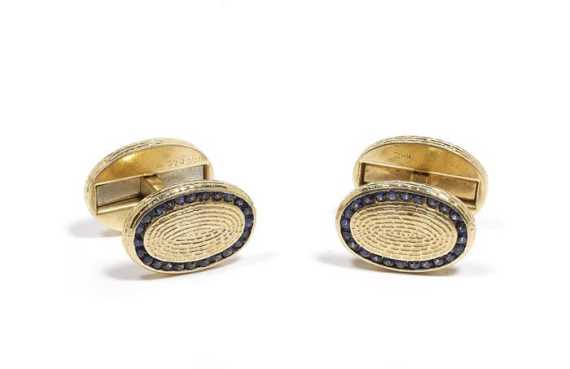 Appraisal: GOLD AND SAPPHIRE CUFF LINKS ca Yellow gold Oval twin