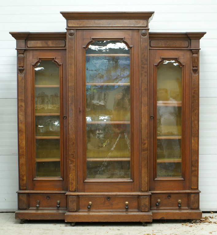 Appraisal: section walnut Victorian bookcase c w h original finish