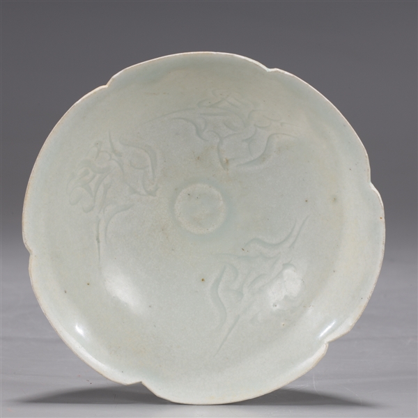 Appraisal: Chinese Song dynasty qingbai glazed ceramic bowl with designs to