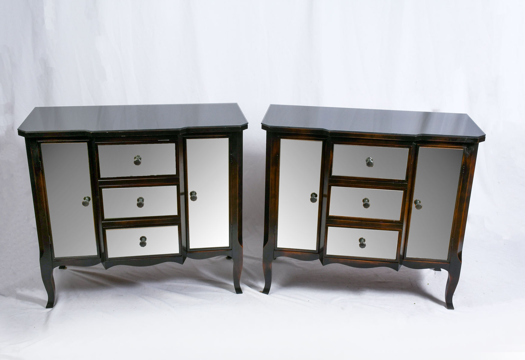 Appraisal: PAIR OF ITALIAN MIRRORED GLASS TOP NIGHT STANDS Italian night