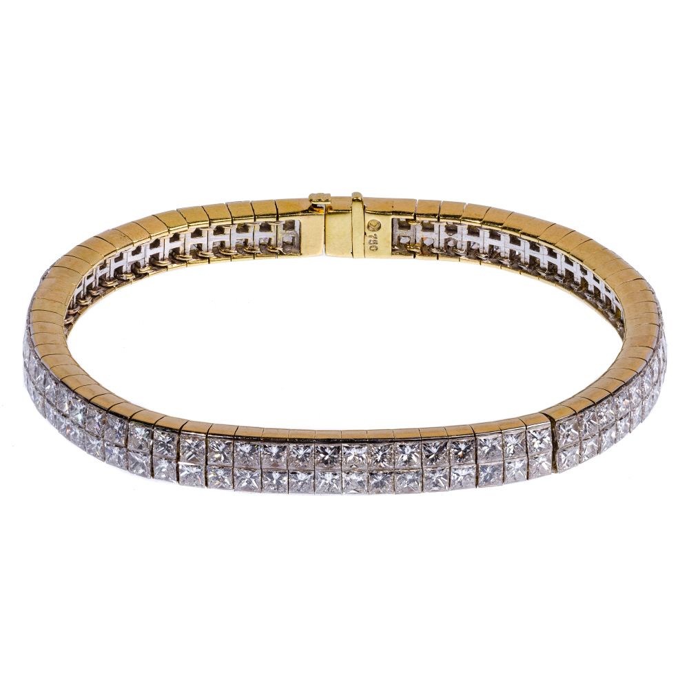 Appraisal: K YELLOW GOLD AND DIAMOND BRACELET -rows having a total