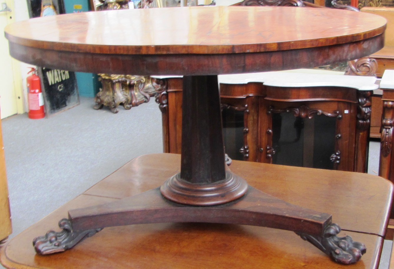 Appraisal: A William IV rosewood breakfast table the ciruclar snap top