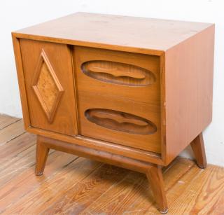 Appraisal: Mid-century modern two drawer nightstand appears to have a Burlwood