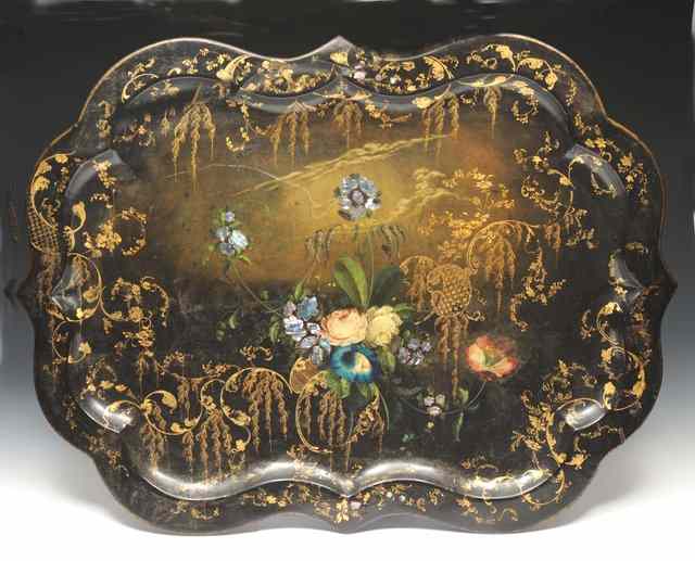 Appraisal: AN EARLY VICTORIAN TOLEWARE TEA TRAY to imitate papier mach