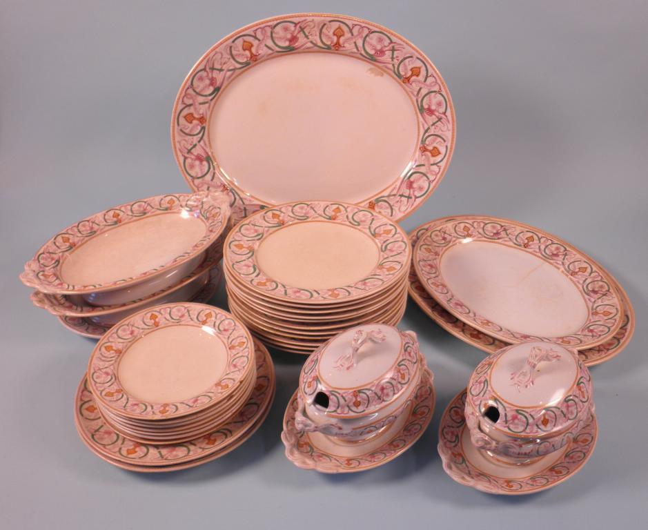 Appraisal: A thC Edwards Arrabesque pattern part dinner service to include