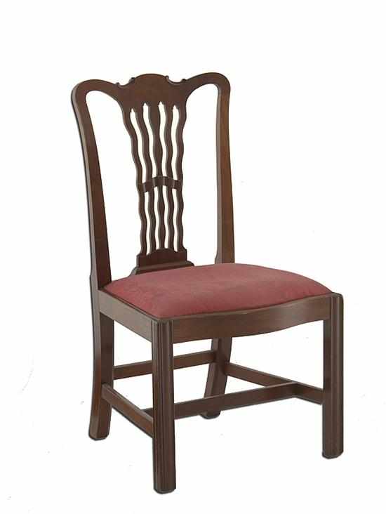 Appraisal: Chippendale mahogany sidechair America or England late th century shaped