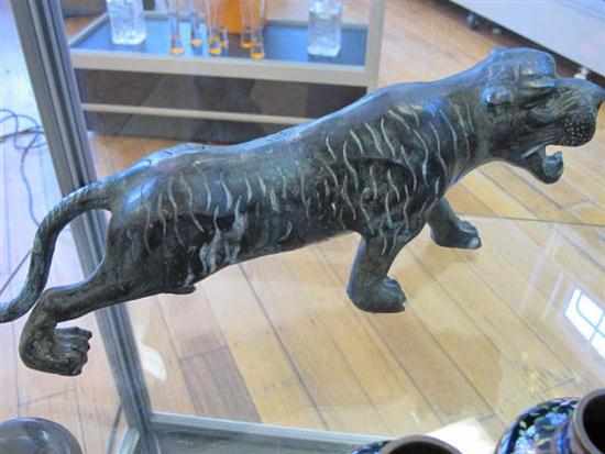 Appraisal: JAPANESE MEIJI TAISHO BRONZE TIGER