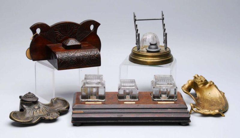 Appraisal: Lot of Desk Inkwells Description Two wood and three metal