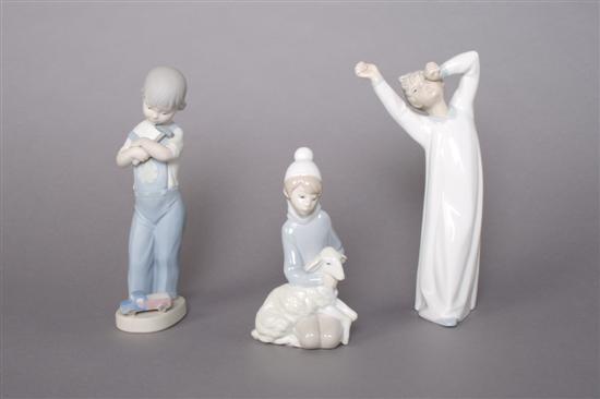 Appraisal: A Group of Three Spanish Porcelain Figures Lladro Height of