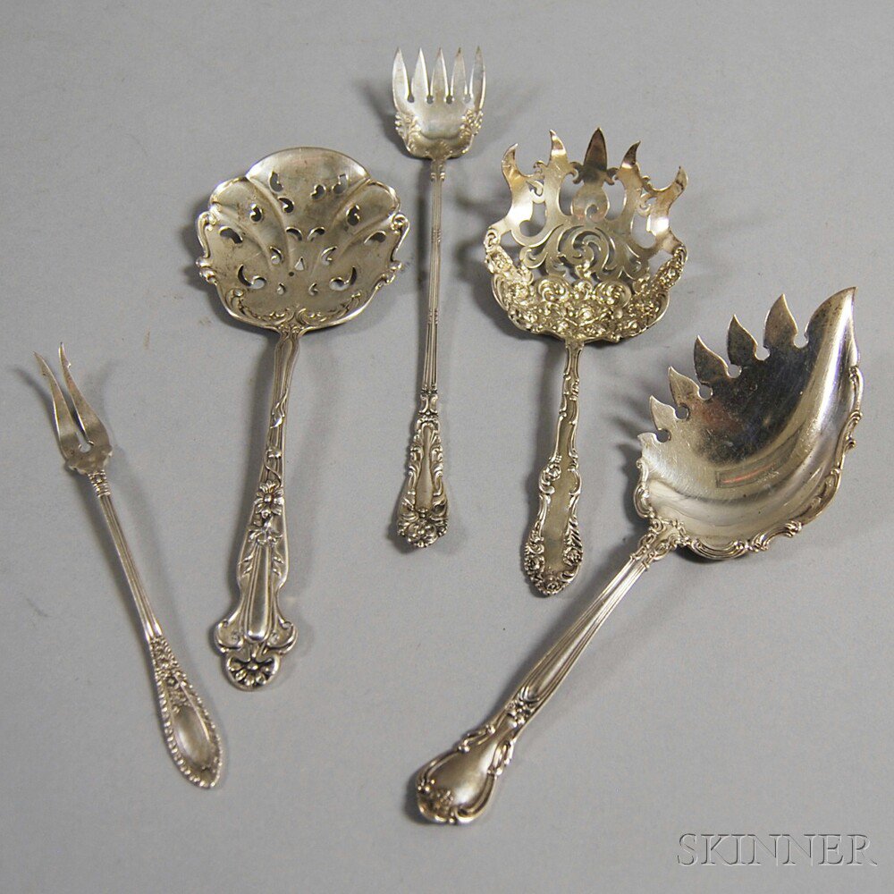 Appraisal: Five Sterling Silver Flatware Serving Items a Towle Old English