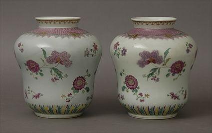 Appraisal: Pair of Chinese Famille Rose Porcelain Vases Each in in