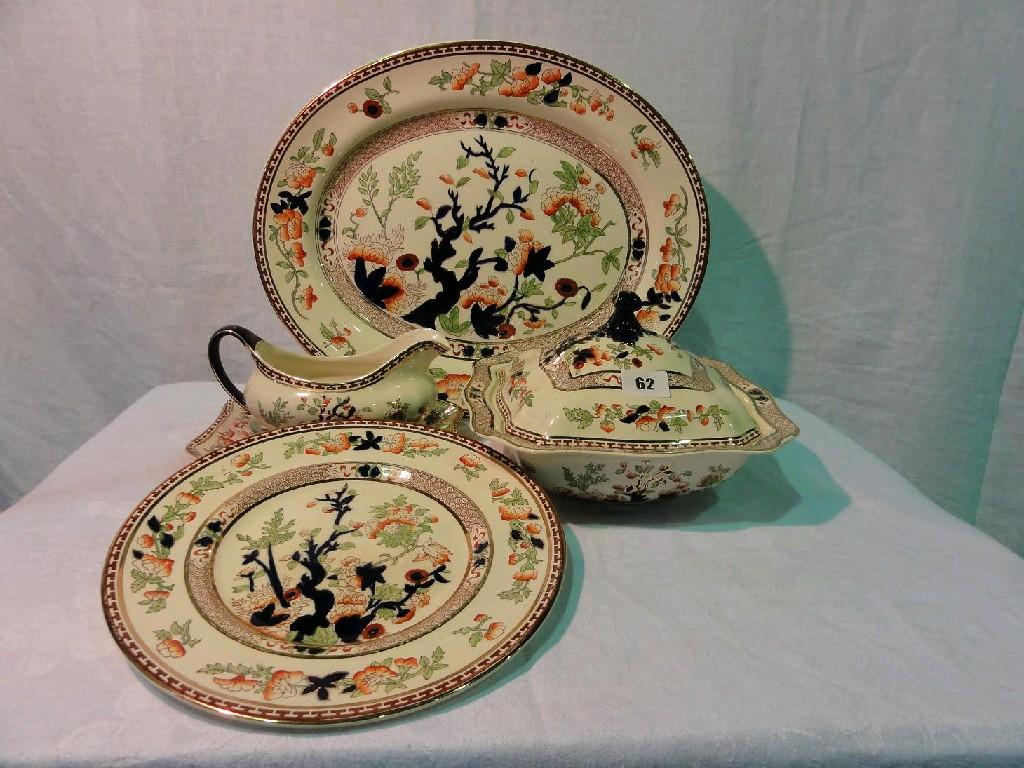 Appraisal: A collection of Solian ware Indian Tree pattern dinnerwares comprising