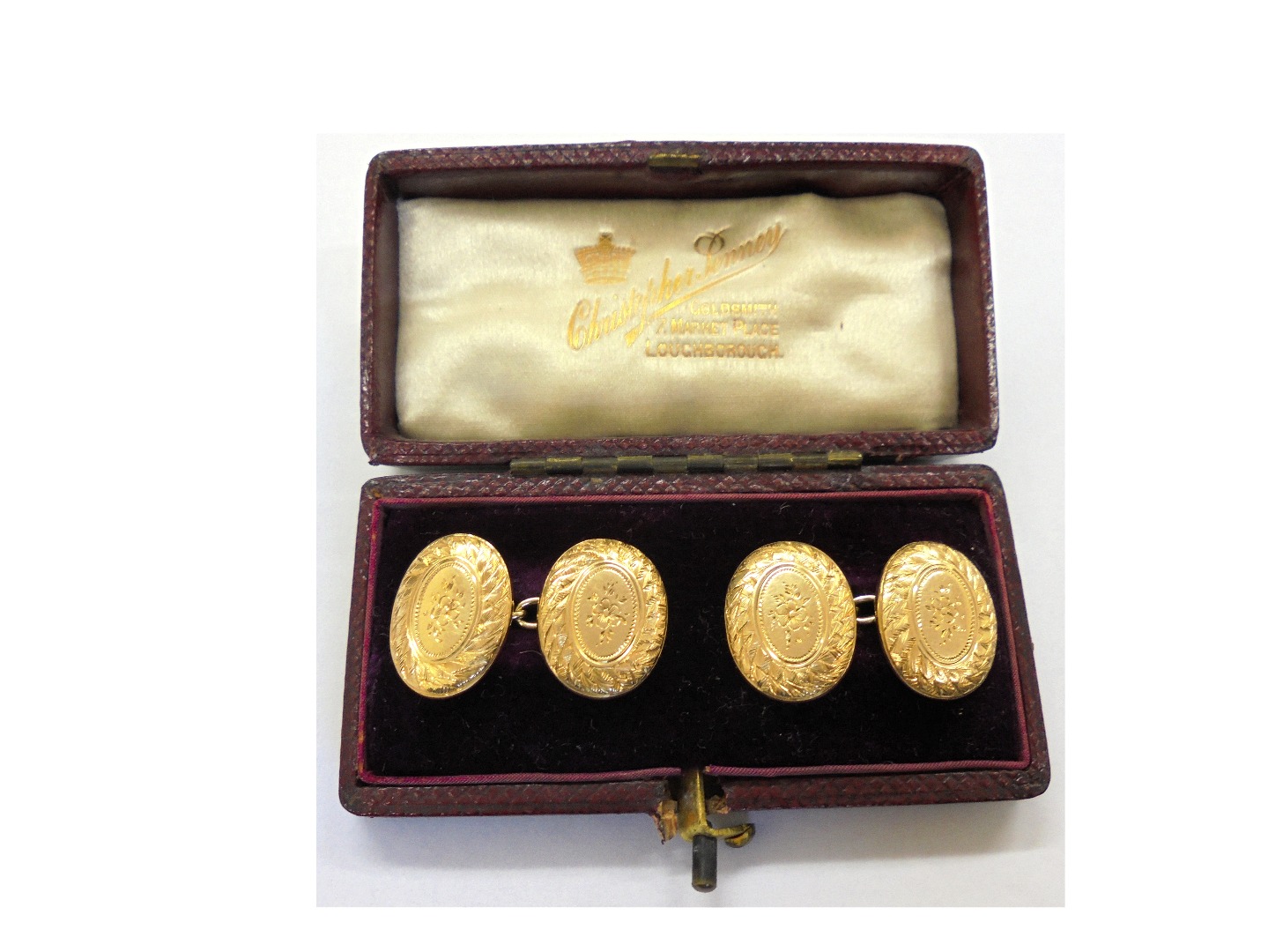 Appraisal: A pair of early th century gold cufflinks each with