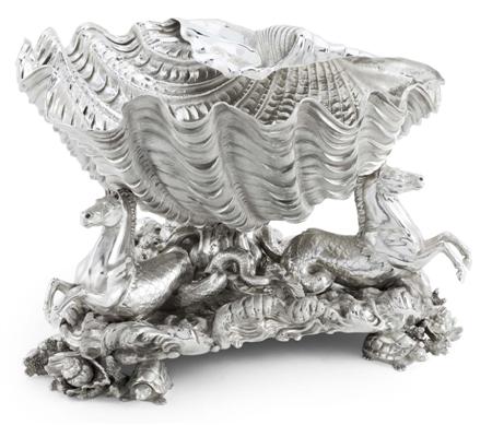 Appraisal: An impressive George IV silver dessert bowl Philip Rundell for