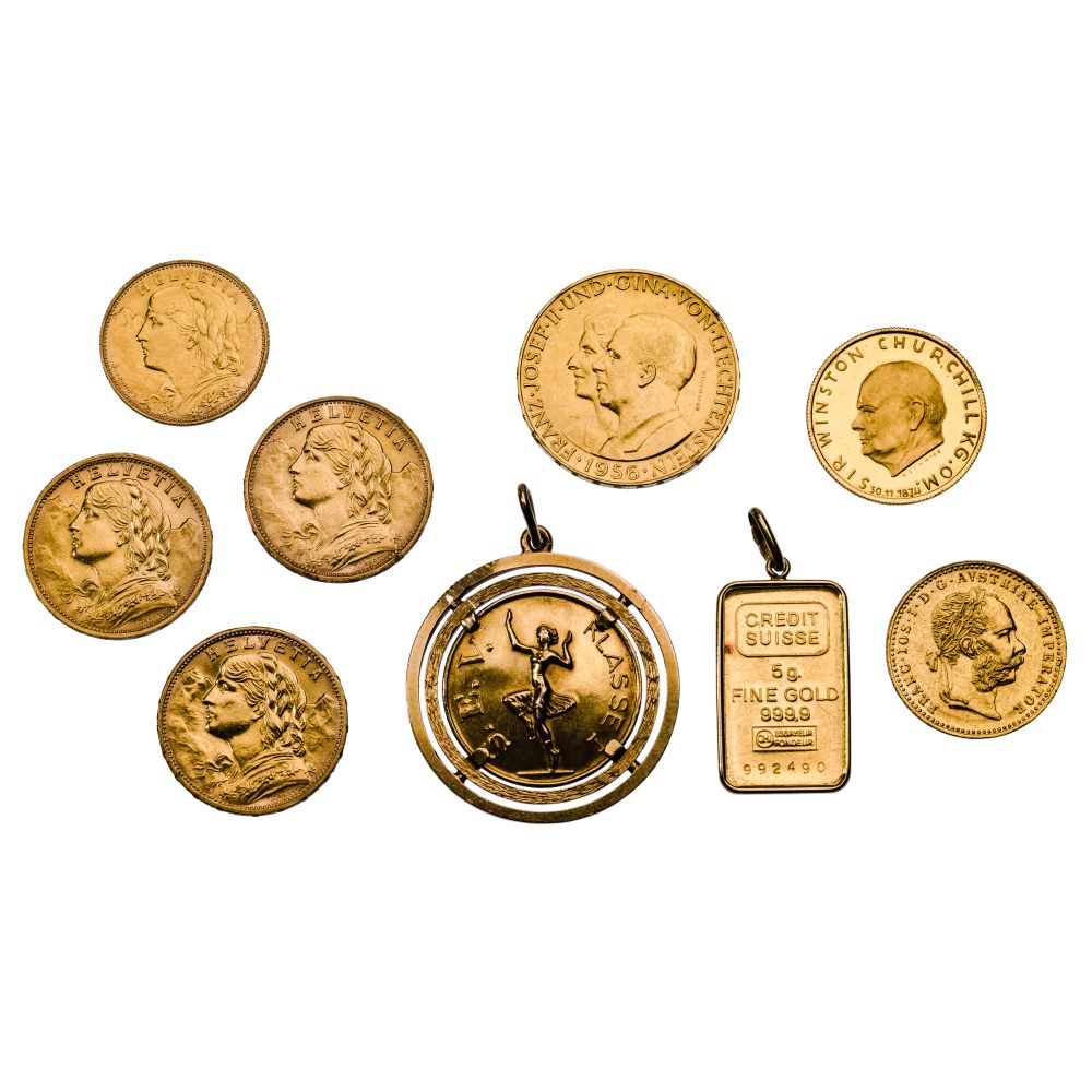 Appraisal: WORLD GOLD COIN AND TOKEN ASSORTMENT items including in k