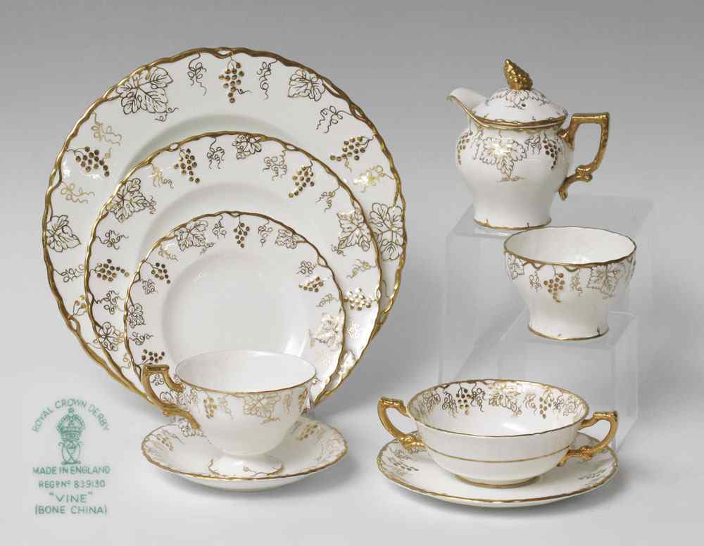 Appraisal: CROWN DERBY FINE CHINA SERVICE IN THE VINE PATTERN Approx