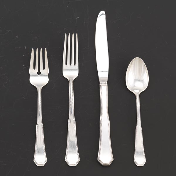 Appraisal: REED BARTON STERLING FLATWARE AMERICAN FEDERAL PATTERN Totaling pieces with