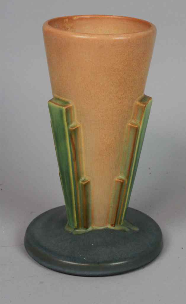 Appraisal: ROSEVILLE POTTERY FUTURA PATTERN FLARE VASE trumpet shape with pink