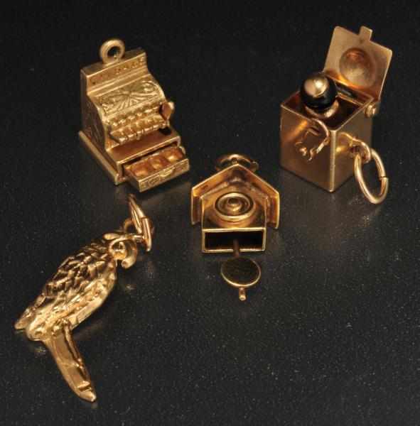 Appraisal: Lot of K Y Gold Charms Description Includes one cash