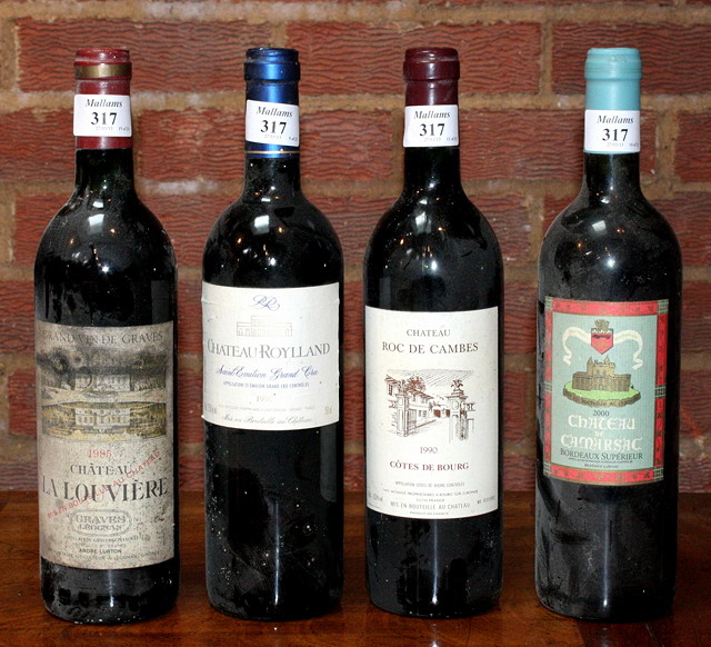 Appraisal: BOTTLES French Chateau bottled red wine Bordeaux Medoc plus varying