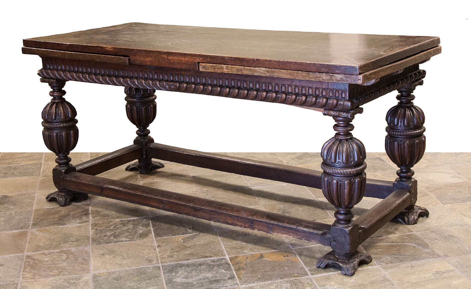 Appraisal: English Draw Leaf Refectory Table th century Carved baluster leg