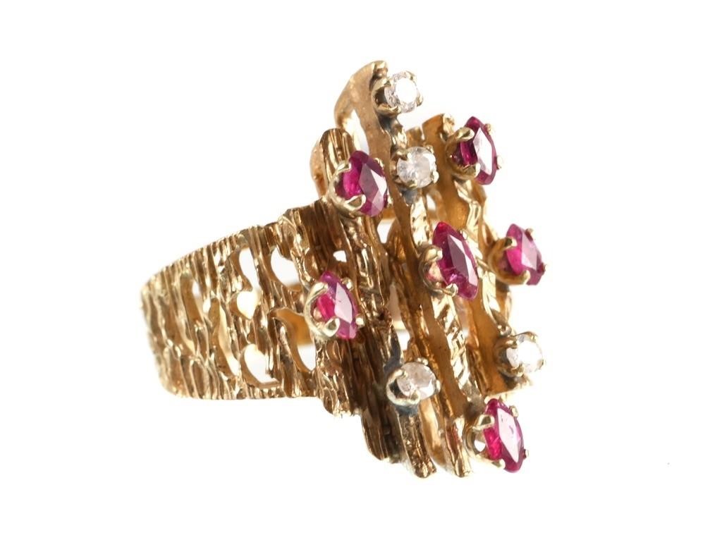 Appraisal: K yellow gold ring contains marquise faceted rubies WEIGHT Ct