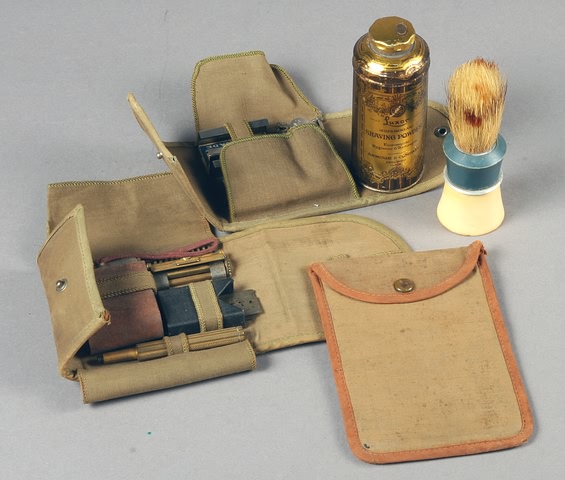 Appraisal: WWI razor kits Ever-Ready and Auto-Strop can of Luxor shaving