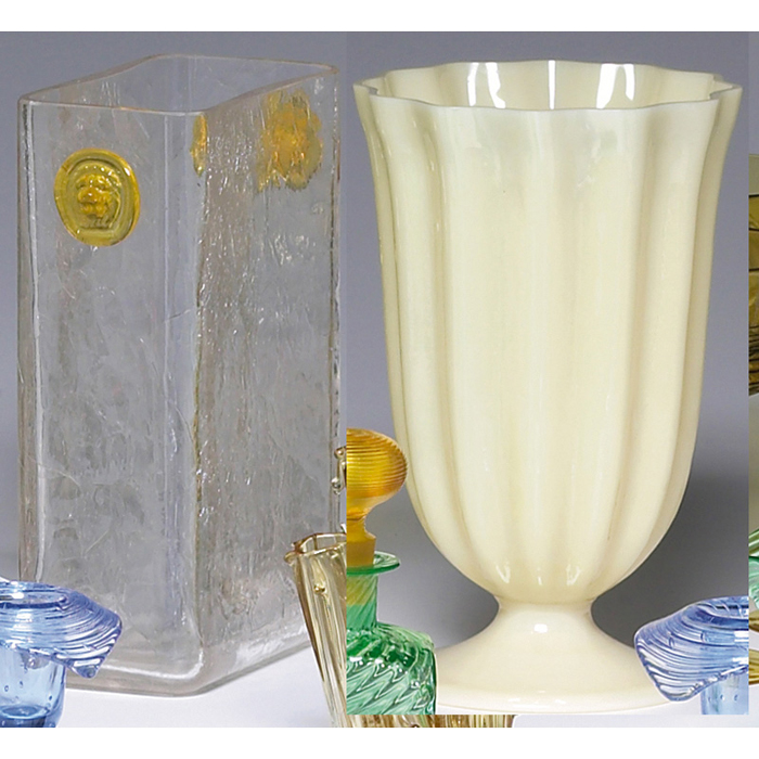 Appraisal: Steuben vase rectangular form in crackled clear glass with two