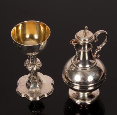 Appraisal: A travelling silver communion set WBJ London comprising chalice and