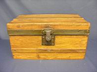 Appraisal: OLD DOLL TRUNK This doll trunk has the tray with