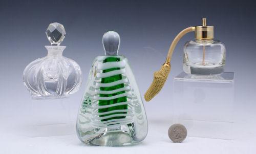 Appraisal: GLASS PERFUME BOTTLES Melon ribbed Pairpoint bottle '' as seen