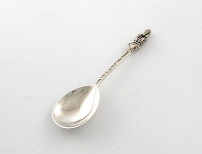 Appraisal: A modern commemorative apostle spoon with a drop shaped bowl