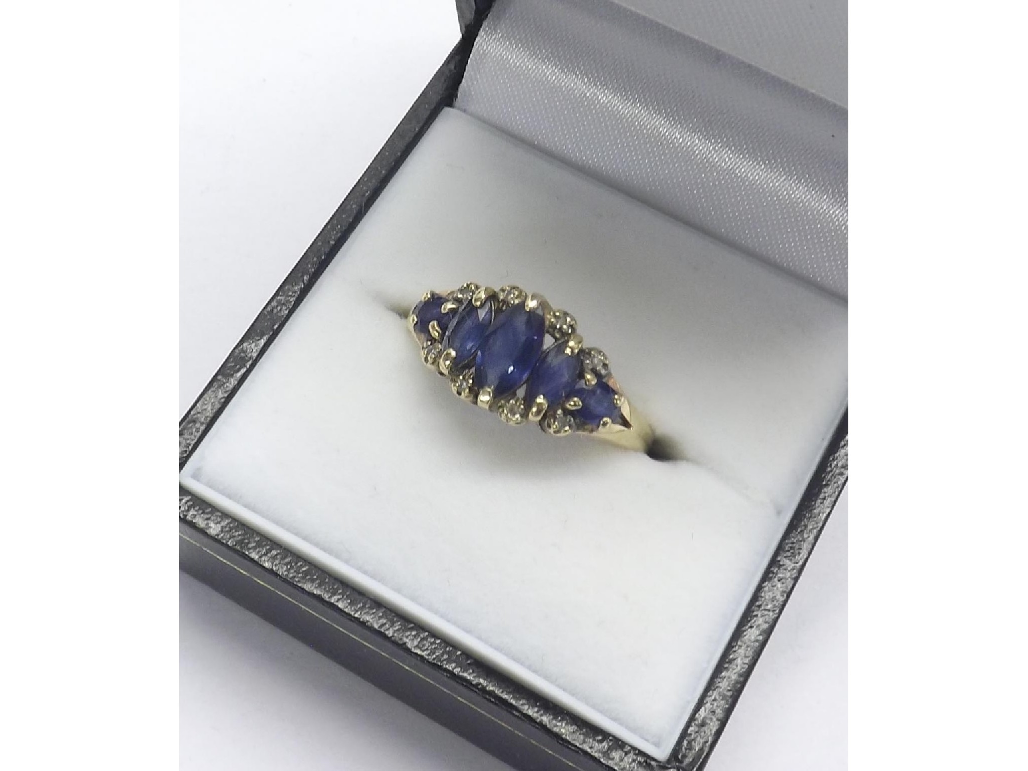 Appraisal: ct sapphire and diamond dress ring gm ring size O