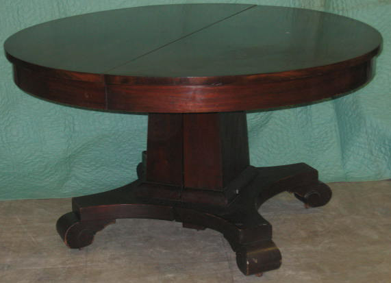 Appraisal: AMERICAN CLASSICAL REVIVAL MAHOGANY DINING TABLE Plain circular top on