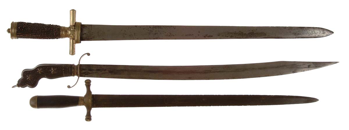 Appraisal: LOT OF THREE HUNTING SWORDS Heavy Germanic sword has straight