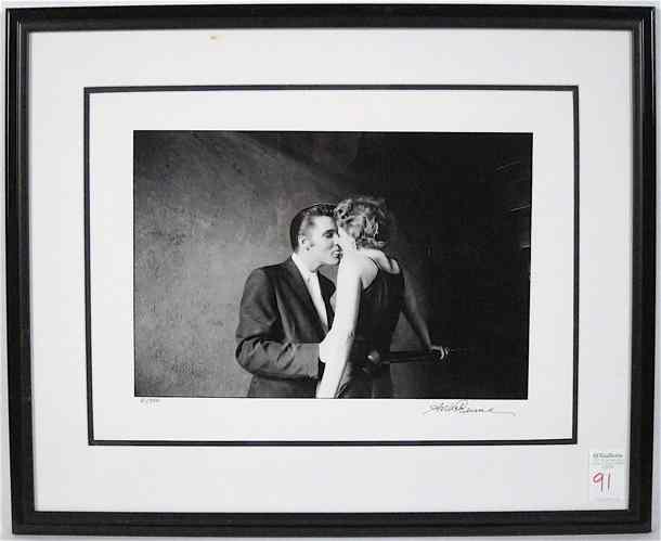 Appraisal: ALFRED WERTHEIMER GELATIN SILVER PHOTOGRAPHIC PRINT American born ''The Kiss''