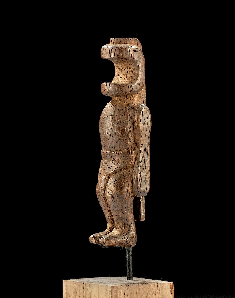 Appraisal: Near Miniature Early th C Hawaiian Wooden Ono' Idol South