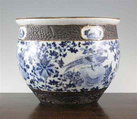 Appraisal: A Chinese blue and white crackleglaze jardiniere early th century