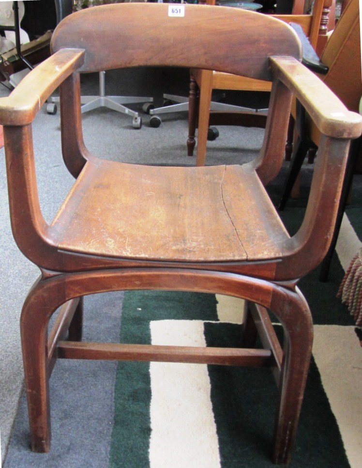 Appraisal: A th century mahogany framed open armchair of unusual 'X'