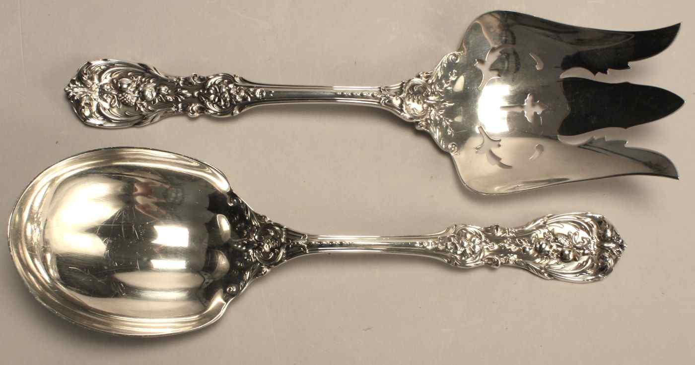 Appraisal: REED BARTON STERLING SILVER TWO-PIECE SALAD SETIn the Francis I''